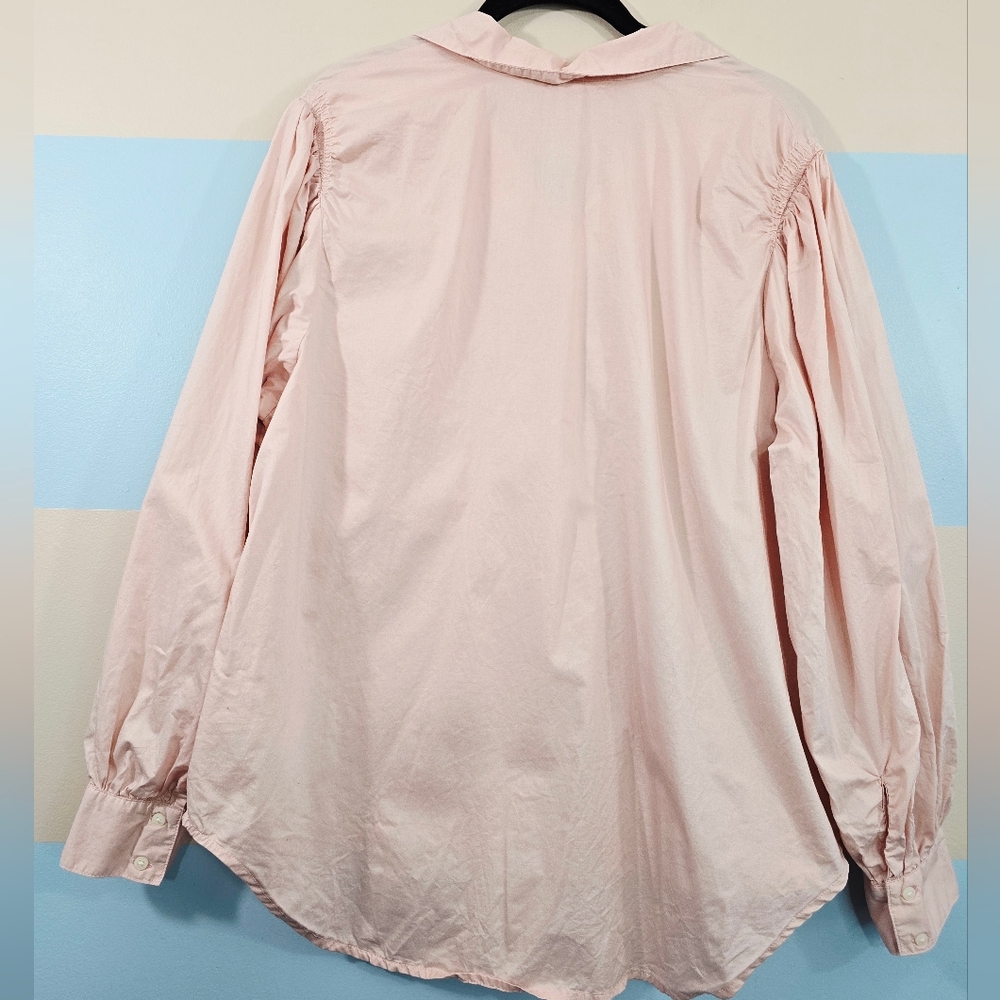 Old Navy Blush Pink Smocked Button-Down Shirt - Picture 5 of 7